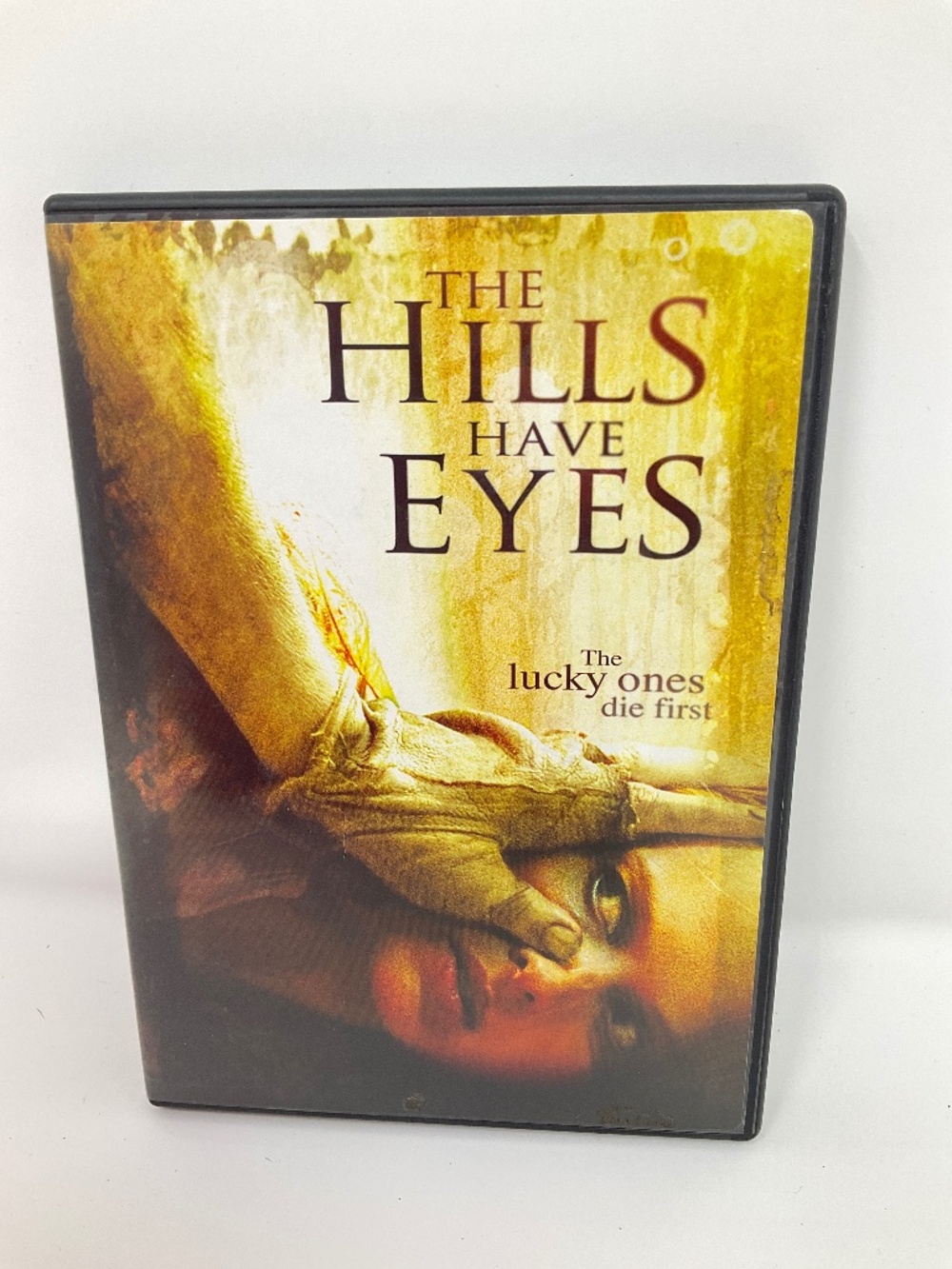 Video - The Hills have Eyes. V224
